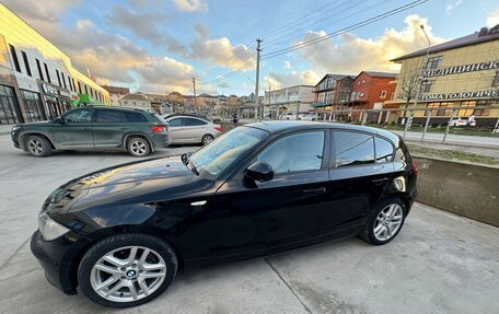 BMW 1 серия, 2010 год, 850 000 рублей, 3 фотография