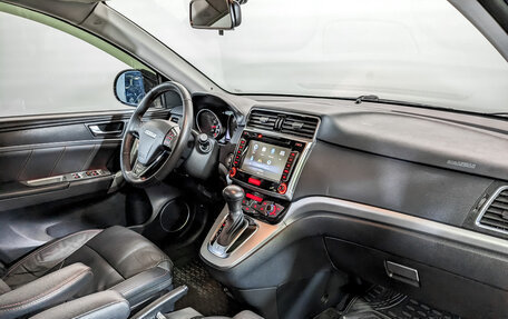 Haval H6, 2019 год, 1 775 000 рублей, 11 фотография