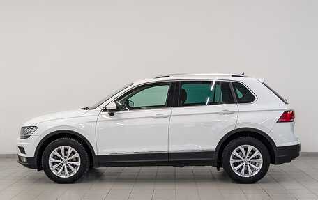 Volkswagen Tiguan II, 2018 год, 2 280 000 рублей, 8 фотография