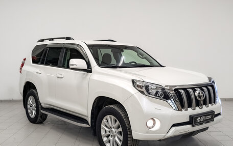 Toyota Land Cruiser Prado 150 рестайлинг 2, 2017 год, 4 650 000 рублей, 3 фотография