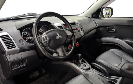 Mitsubishi Outlander III рестайлинг 3, 2012 год, 1 450 000 рублей, 15 фотография