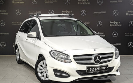 Mercedes-Benz B-Класс, 2015 год, 1 340 000 рублей, 3 фотография