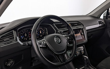 Volkswagen Tiguan II, 2020 год, 3 450 000 рублей, 15 фотография