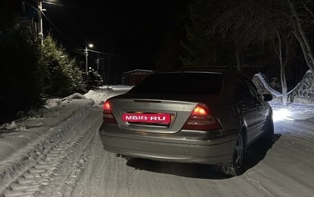 Mercedes-Benz C-Класс, 2000 год, 470 000 рублей, 3 фотография