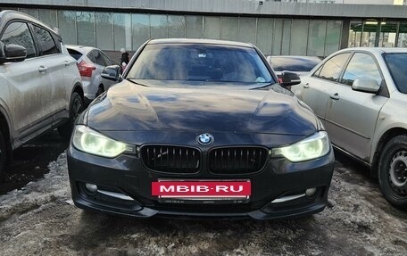 BMW 3 серия, 2013 год, 1 900 000 рублей, 16 фотография