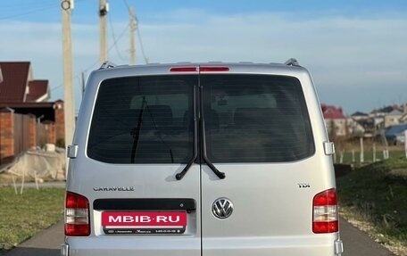 Volkswagen Caravelle T5, 2010 год, 2 180 000 рублей, 11 фотография