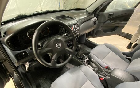 Nissan Almera, 2005 год, 450 000 рублей, 10 фотография