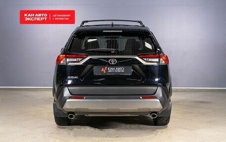 Toyota RAV4, 2019 год, 2 973 300 рублей, 10 фотография