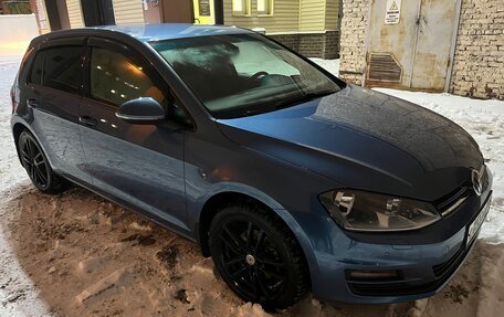 Volkswagen Golf VII, 2013 год, 1 350 000 рублей, 2 фотография