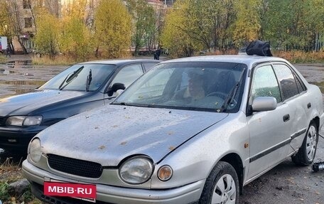 Toyota Corolla, 1998 год, 250 000 рублей, 3 фотография