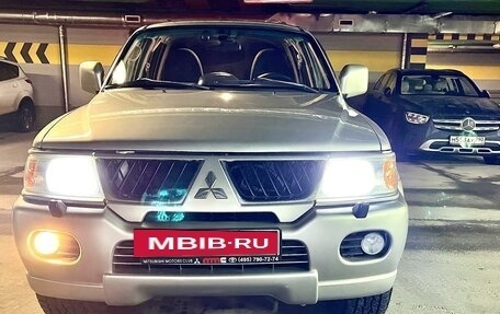 Mitsubishi Pajero Sport II рестайлинг, 2007 год, 1 300 000 рублей, 39 фотография