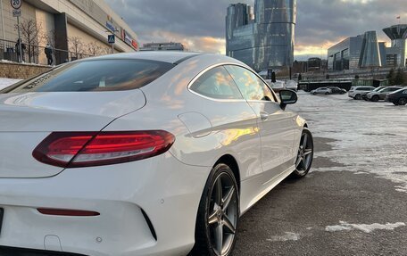 Mercedes-Benz C-Класс, 2017 год, 2 950 000 рублей, 4 фотография