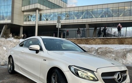 Mercedes-Benz C-Класс, 2017 год, 2 950 000 рублей, 3 фотография