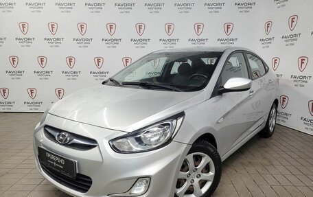 Hyundai Solaris II рестайлинг, 2011 год, 685 000 рублей, 1 фотография