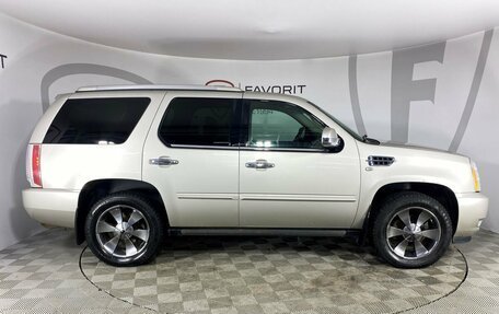 Cadillac Escalade III, 2008 год, 1 600 000 рублей, 4 фотография