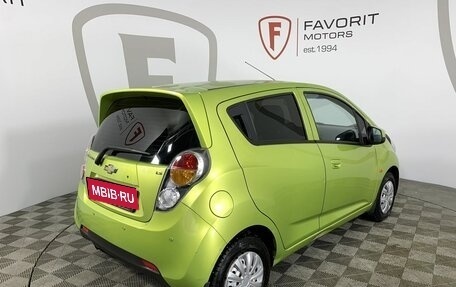 Chevrolet Spark III, 2011 год, 649 000 рублей, 6 фотография