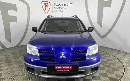 Mitsubishi Outlander III рестайлинг 3, 2006 год, 850 000 рублей, 2 фотография