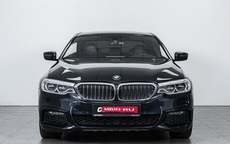 BMW 5 серия, 2018 год, 3 570 000 рублей, 3 фотография