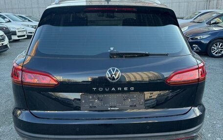 Volkswagen Touareg III, 2020 год, 5 900 000 рублей, 7 фотография