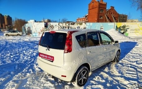 Nissan Note II рестайлинг, 2010 год, 730 000 рублей, 3 фотография