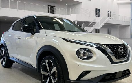 Nissan Juke II, 2023 год, 3 800 000 рублей, 2 фотография