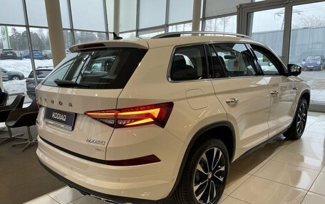 Skoda Kodiaq I, 2023 год, 5 231 000 рублей, 4 фотография