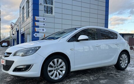 Opel Astra J, 2014 год, 1 120 000 рублей, 3 фотография