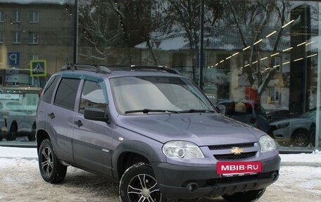 Chevrolet Niva I рестайлинг, 2015 год, 676 000 рублей, 3 фотография