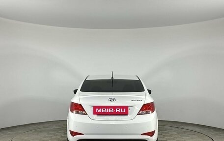 Hyundai Solaris II рестайлинг, 2016 год, 990 000 рублей, 7 фотография