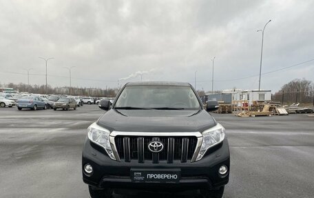 Toyota Land Cruiser Prado 150 рестайлинг 2, 2014 год, 3 058 001 рублей, 2 фотография