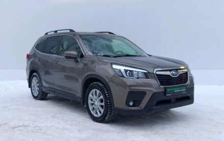 Subaru Forester, 2020 год, 2 920 000 рублей, 3 фотография