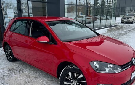 Volkswagen Golf VII, 2014 год, 1 369 000 рублей, 2 фотография