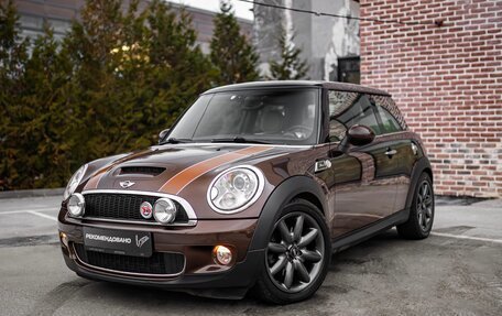 MINI Hatch, 2009 год, 1 550 000 рублей, 3 фотография