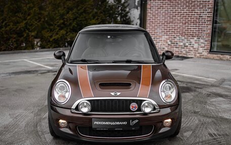 MINI Hatch, 2009 год, 1 550 000 рублей, 21 фотография