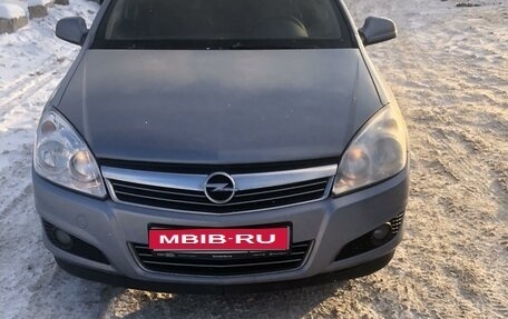 Opel Astra H, 2011 год, 640 000 рублей, 1 фотография