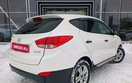 Hyundai ix35 I рестайлинг, 2012 год, 1 130 000 рублей, 4 фотография