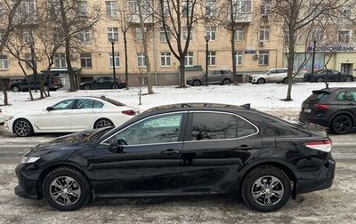 Toyota Camry, 2018 год, 2 400 000 рублей, 1 фотография