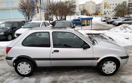 Ford Fiesta, 2001 год, 145 000 рублей, 5 фотография