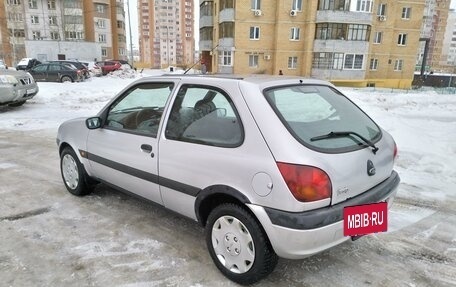 Ford Fiesta, 2001 год, 145 000 рублей, 4 фотография