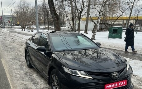 Toyota Camry, 2018 год, 2 400 000 рублей, 8 фотография