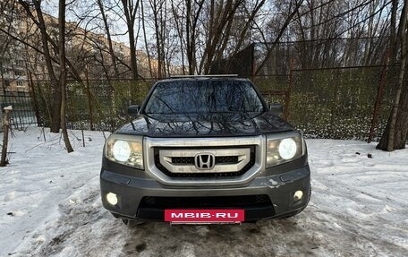 Honda Pilot III рестайлинг, 2008 год, 1 550 000 рублей, 2 фотография