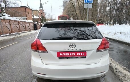 Toyota Venza I, 2010 год, 2 100 000 рублей, 2 фотография