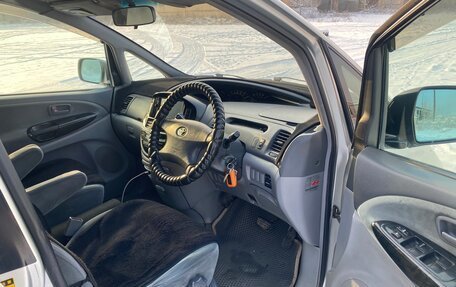 Toyota Estima III рестайлинг -2, 2002 год, 1 050 000 рублей, 7 фотография