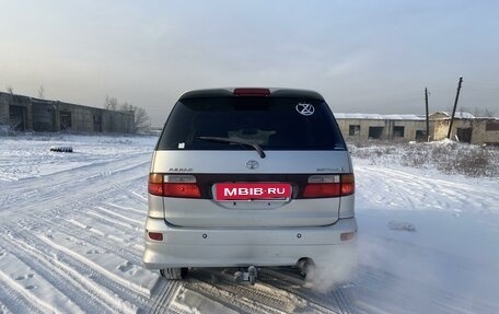 Toyota Estima III рестайлинг -2, 2002 год, 1 050 000 рублей, 5 фотография