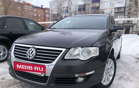 Volkswagen Passat B6, 2006 год, 800 000 рублей, 2 фотография