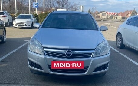 Opel Astra H, 2008 год, 650 000 рублей, 2 фотография