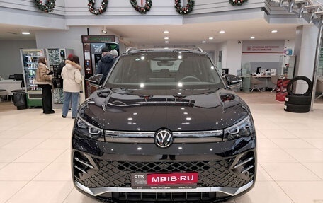 Volkswagen Tiguan, 2024 год, 5 650 000 рублей, 2 фотография