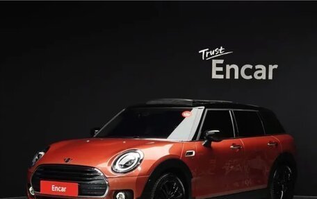 MINI Clubman, 2021 год, 2 600 000 рублей, 1 фотография