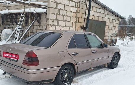 Mercedes-Benz C-Класс, 1994 год, 145 000 рублей, 5 фотография