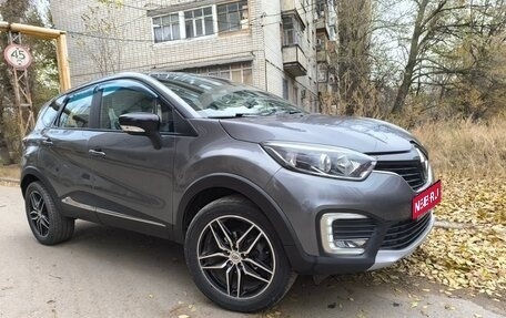 Renault Kaptur I рестайлинг, 2017 год, 1 560 000 рублей, 1 фотография